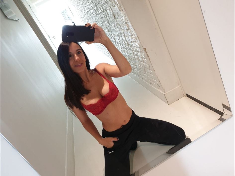 Danika Mori bra selfie nude pic